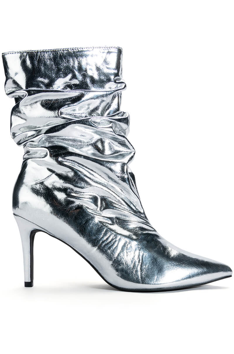 AZALEA WANG ARIELLA SCRUNCH STILETTO BOOTIE IN SILVER