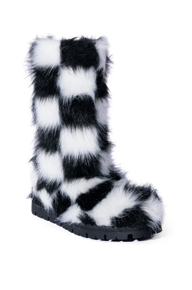 AZALEA WANG ASPEN FURRY CHECKERBOARD BOOTIE IN BLACKWHITE