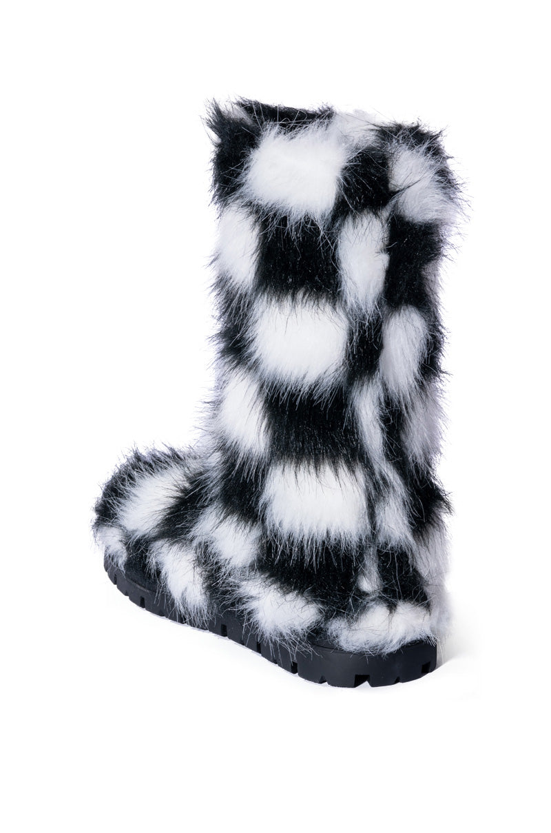 AZALEA WANG ASPEN FURRY CHECKERBOARD BOOTIE IN BLACKWHITE