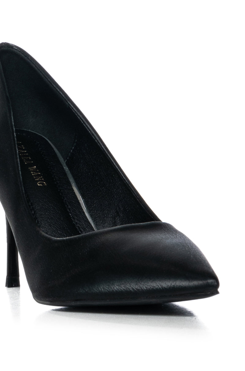 AZALEA WANG BREWER BLACK PUMP