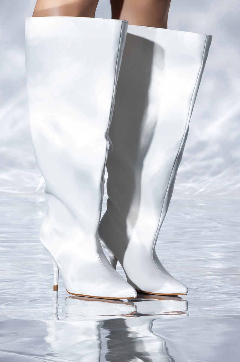 AZALEA WANG BRIGHTEN BUCKET BOOT IN CREAM