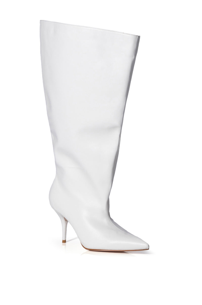 AZALEA WANG BRIGHTEN BUCKET BOOT IN CREAM