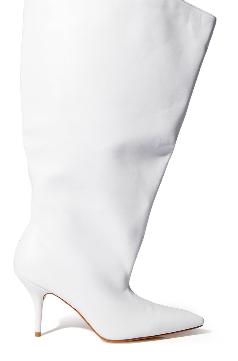AZALEA WANG BRIGHTEN BUCKET BOOT IN CREAM