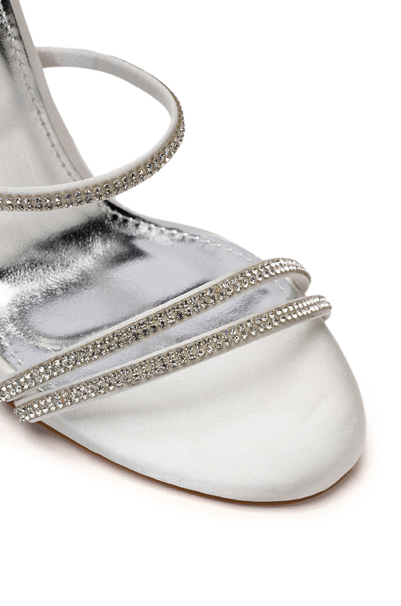 AZALEA WANG CLAYSHA EMBELLISHED STILETTO SANDAL PUMP IN WHITE