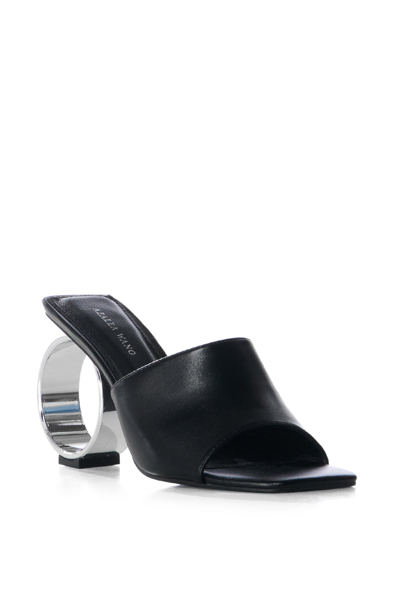 AZALEA WANG CORABEL BLACK CIRCULAR HEEL SANDAL
