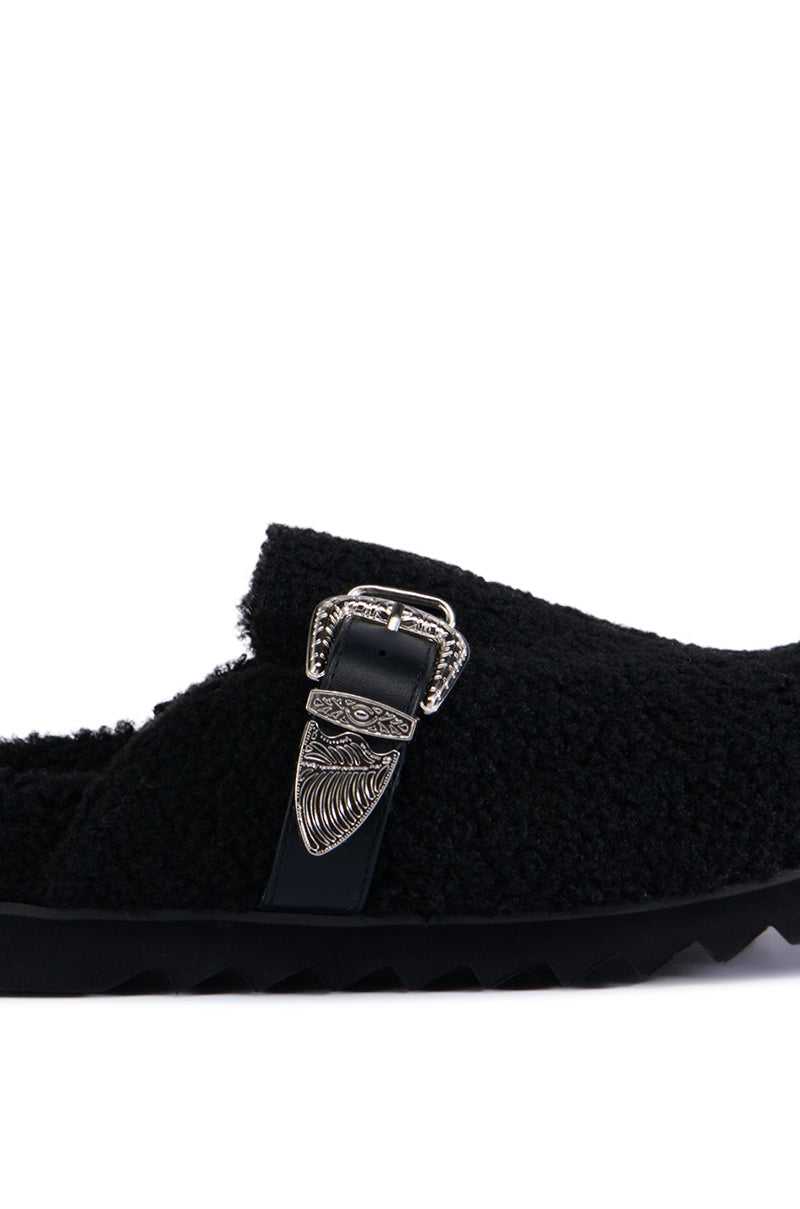 AZALEA WANG DEVANY BLACK SHERPA CLOG