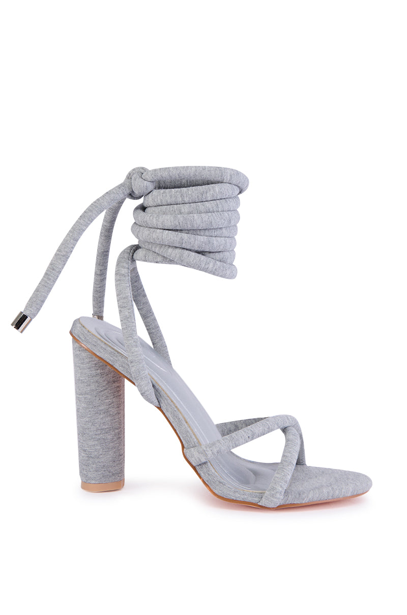 AZALEA WANG ENID GRAY CHUNKY SANDAL