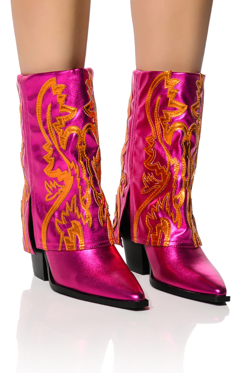 AZALEA WANG ESPERANZA WESTERN STYLE BOOTIE IN METALLIC FUCHSIA