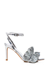 AZALEA WANG FALLON SILVER SCRUNCHIE SANDAL