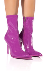 AZALEA WANG ISABELLA PATENT BOOTIE IN PURPLE