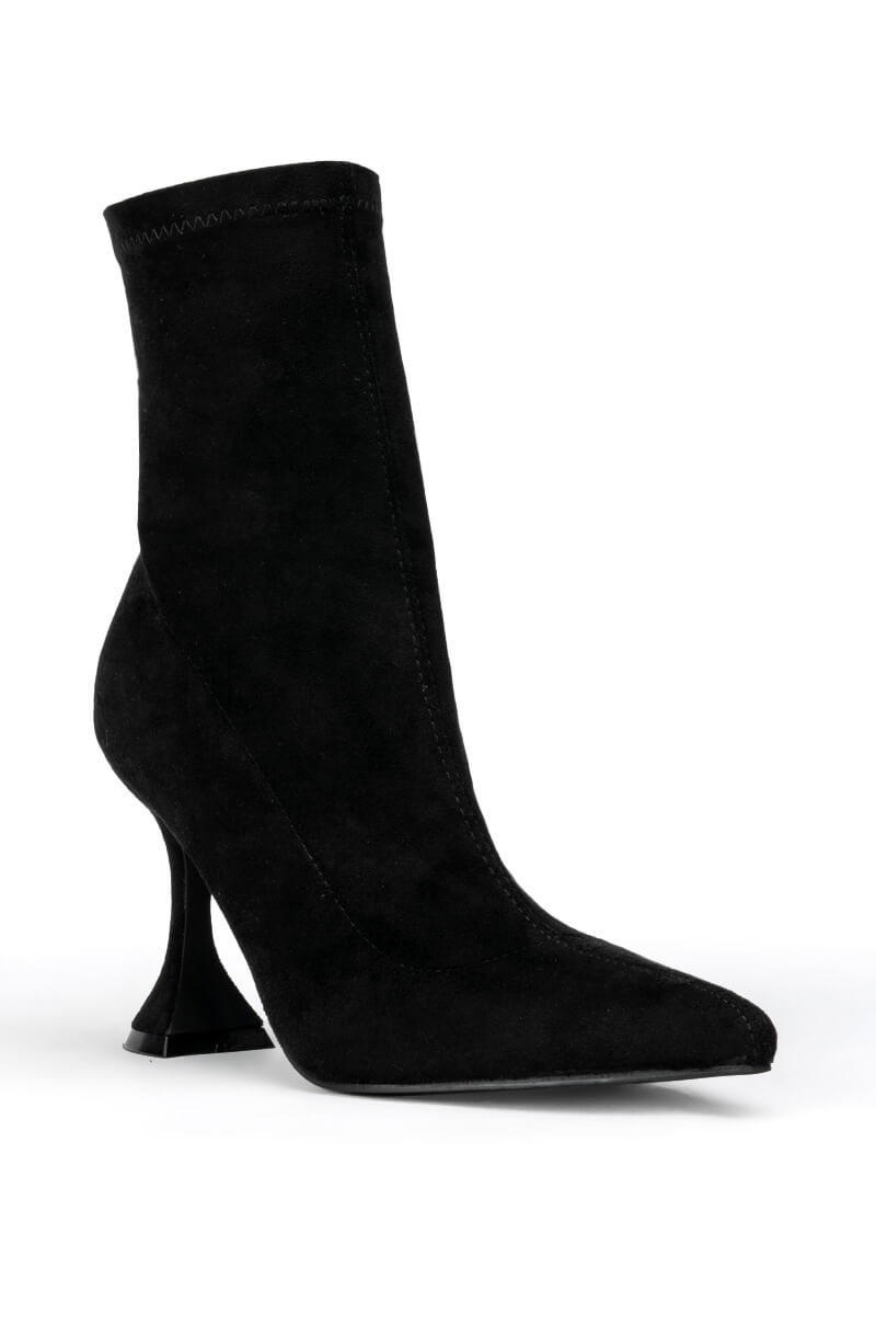 AZALEA WANG ALLISON CHUNKY BOOTIE IN BLACK STRETCH SUEDE