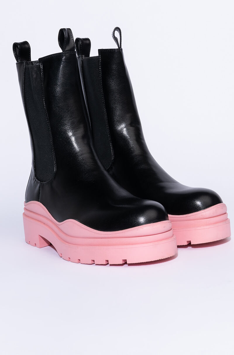 AZALEA WANG ONLY IN MY DREAMS FLATFORM BOOTIE IN PINK