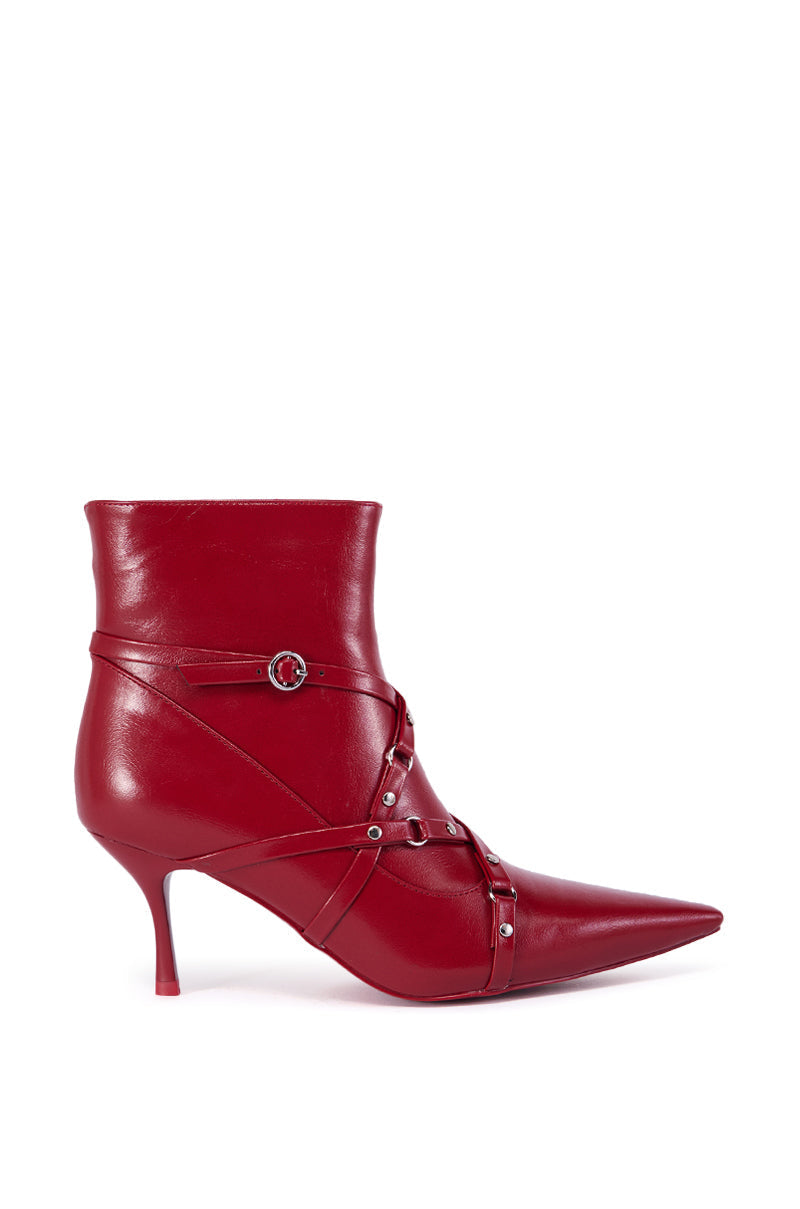 AZALEA WANG PURNIMA RED BOOTIE