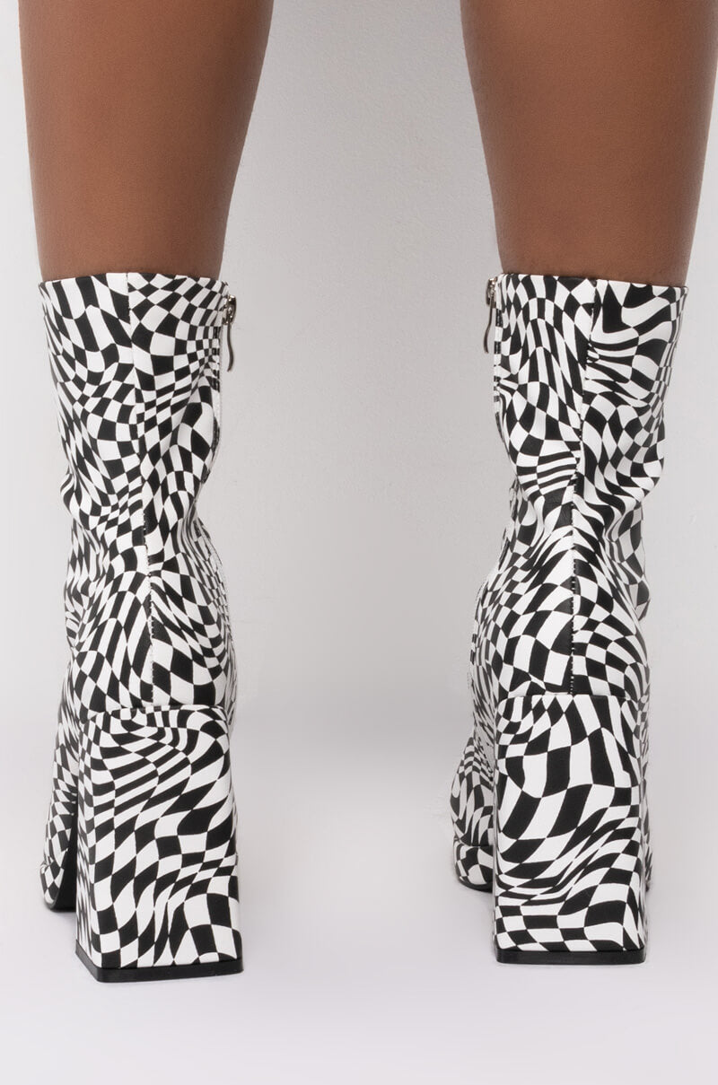 AZALEA WANG STARS TONIGHT CHUNKY BOOTIE IN BLACK WHITE