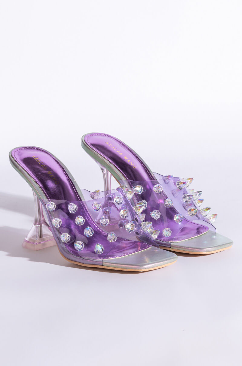 AZALEA WANG SWEET AND SOUR CHUNKY SANDAL IN PURPLE