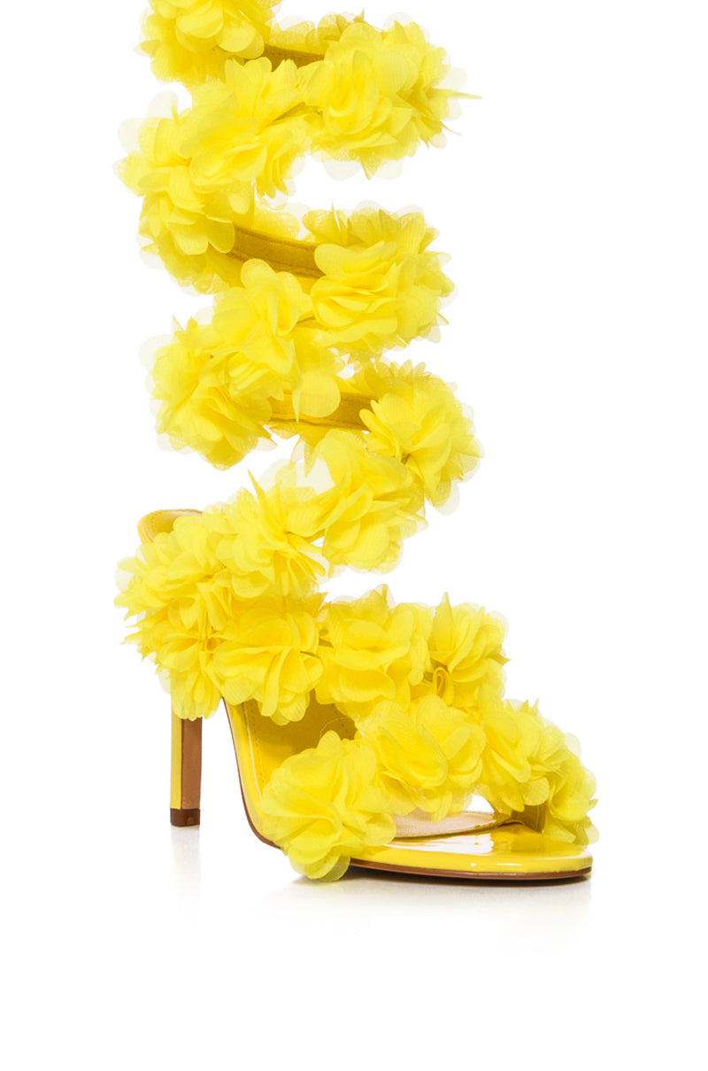 AZALEA WANG THEODOSIA FLORAL SANDAL IN YELLOW