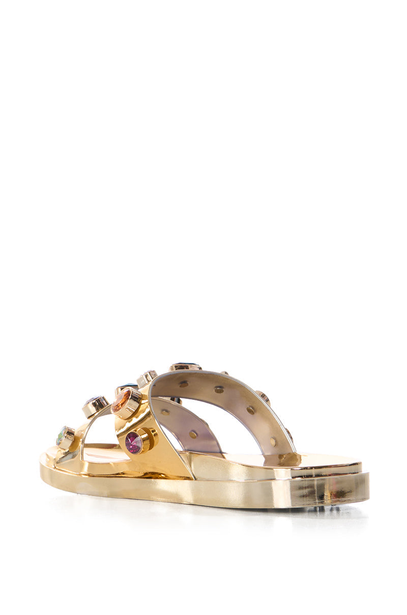 AZALEA WANG TREASURE HUNT GEM SANDAL IN GOLD