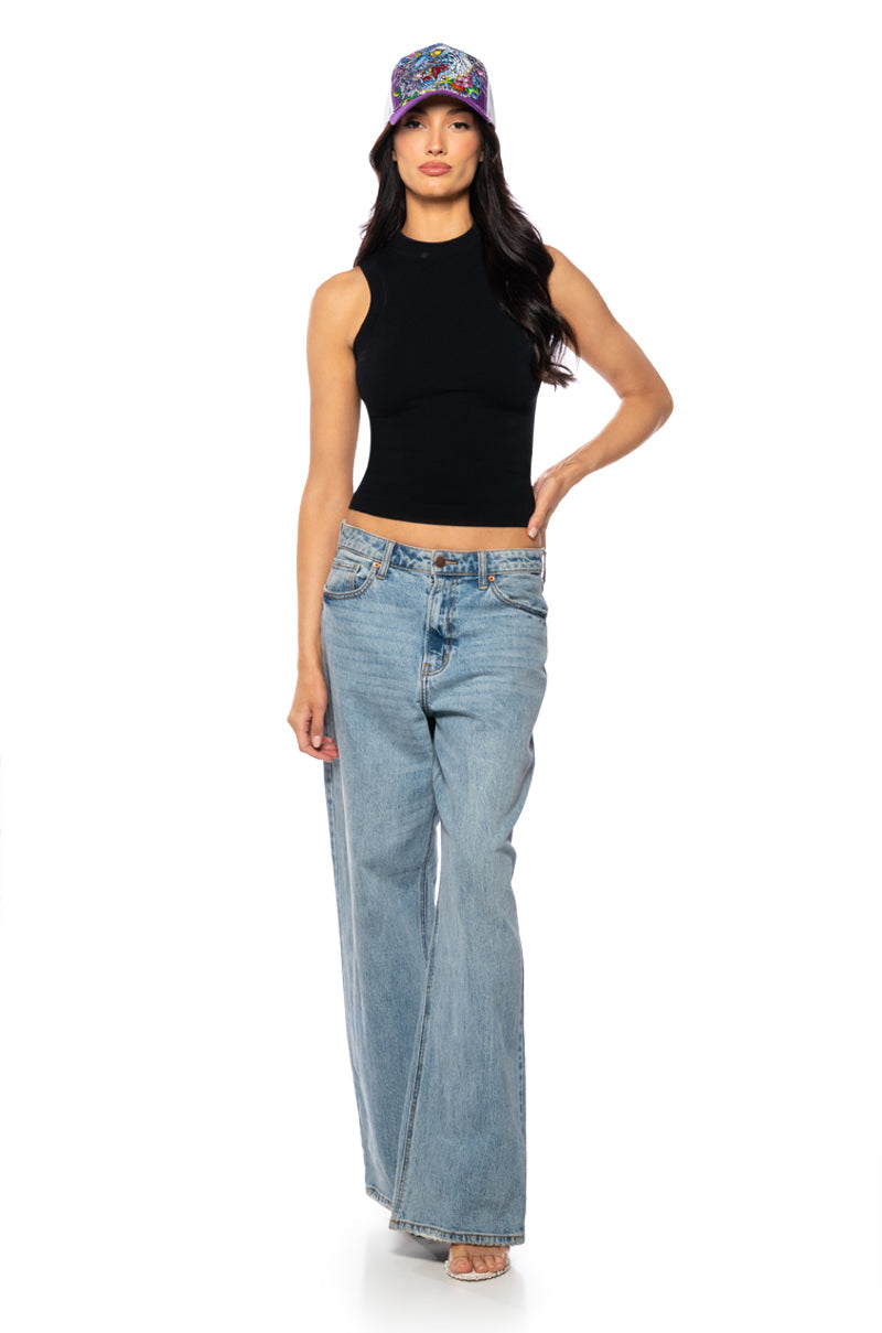 BACK TO THE BASICS CREW NECK TANK