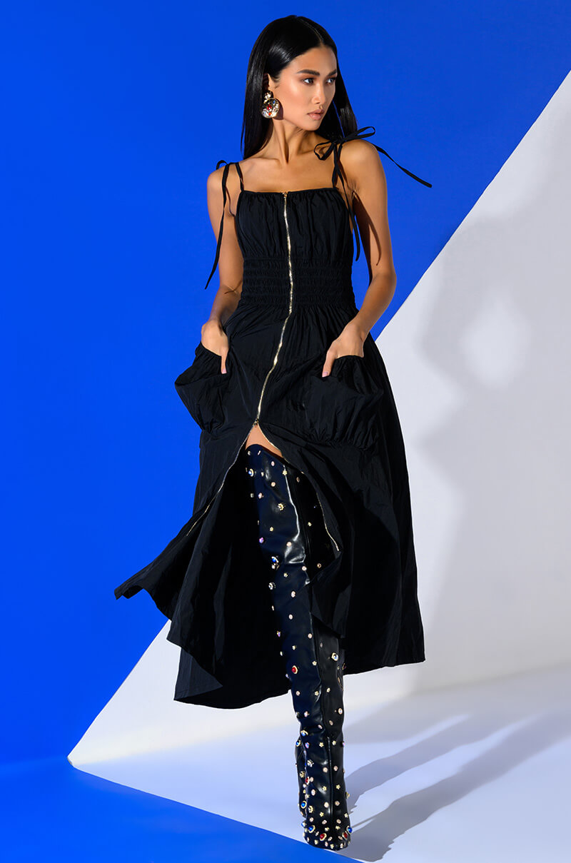 BELLE SLEEVELESS PARACHUTE MAXI DRESS