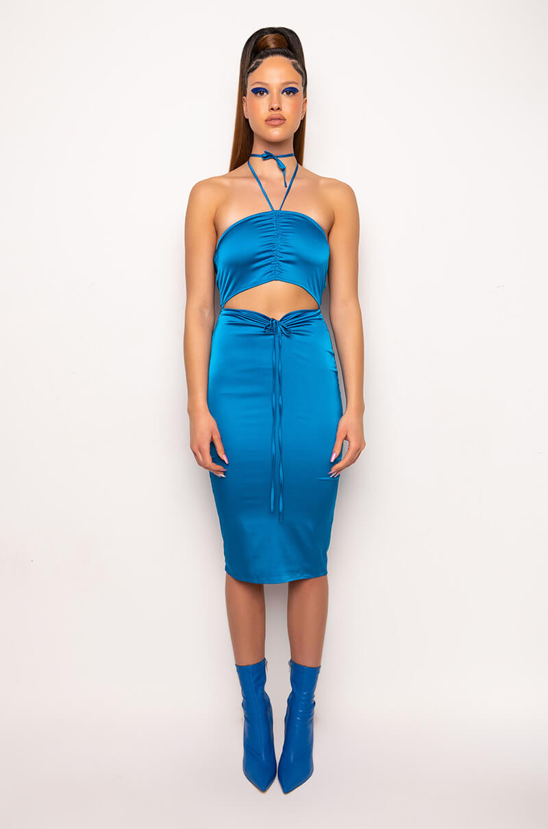 BEST GUEST SATIN MIDI DRESS