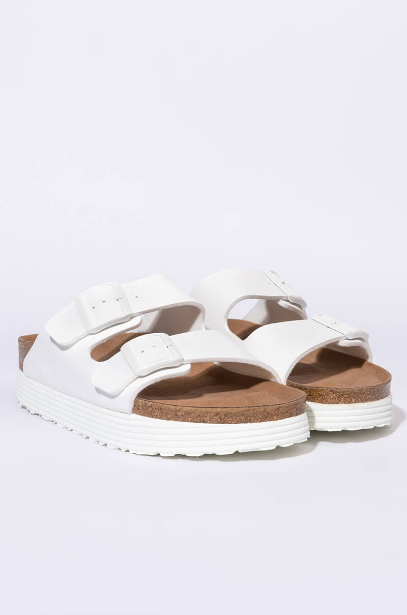 BIRKENSTOCK ARIZONA PLATFORM VEGAN BIRKO-FLOR WHITE SANDAL