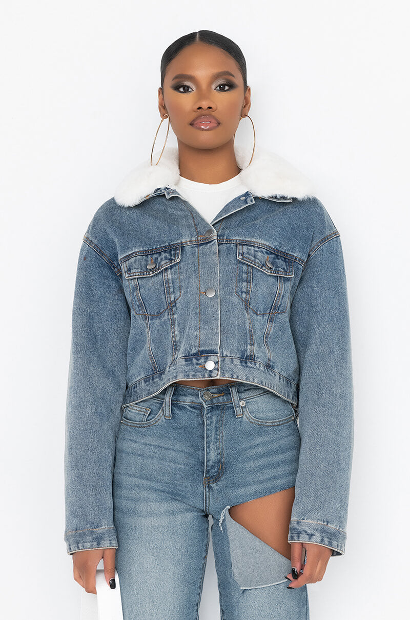 CROP DENIM JACKET WITH PLUSH COLLAR