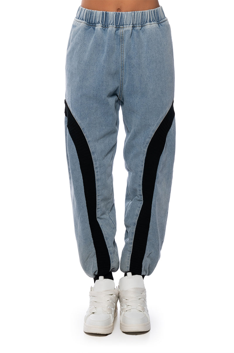 CURVE EFFECT RIBBED TRIM DENIM JOGGER