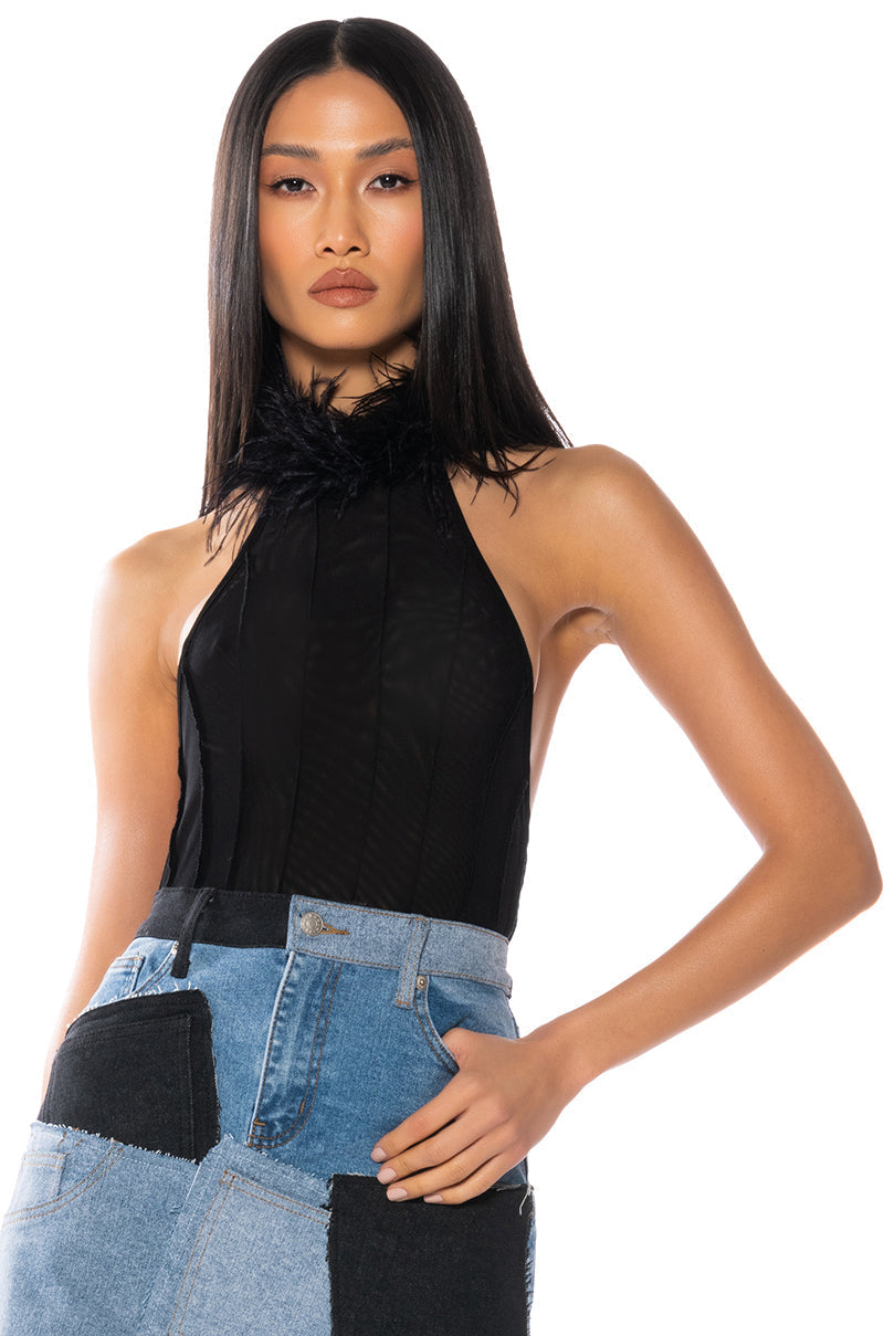 FEELIN SPICY FEATHER HALTER TOP