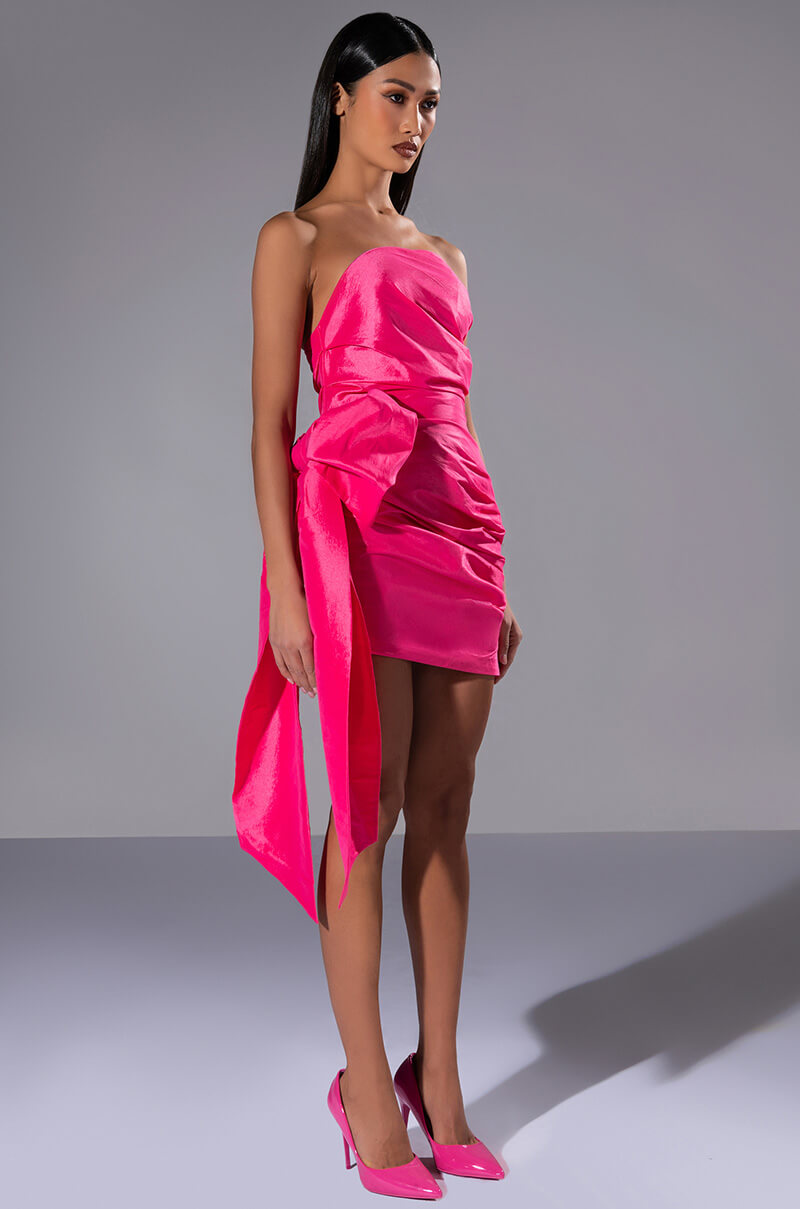 GOLDEN HOUR STRAPLESS RUCHED BOW DETAIL MINI DRESS