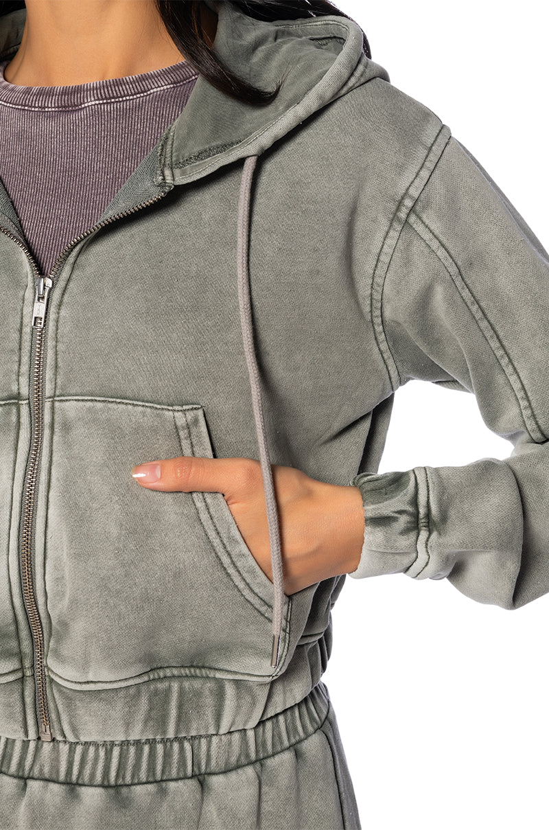 HURRICANE CROPPED ZIP UP HOODIE