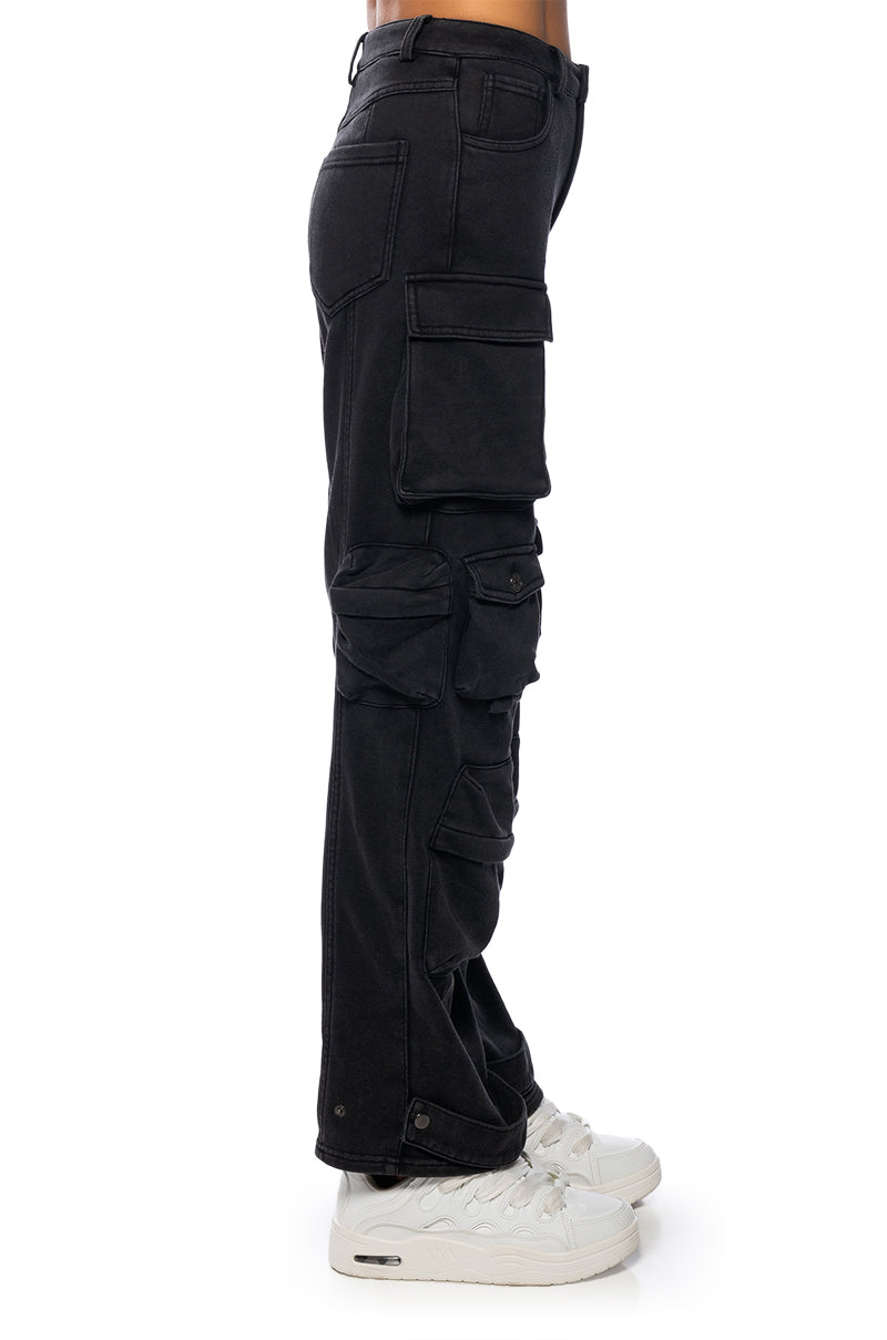 HURRICANE SLOUCHY CARGO SWEATPANT