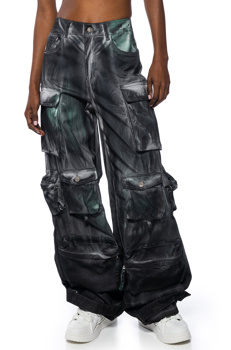 I AINT WORRIED CARGO PANTS
