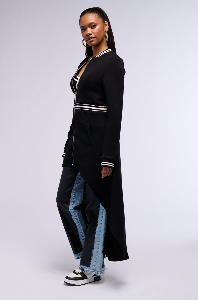 KEEP IT MOVING SCUBA TRENCH IN BLACK