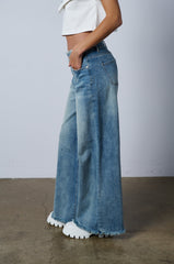 LARK ULTRA WIDE LEG JEAN