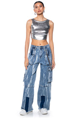 LEO SLEEVELESS CROPPED METALLIC TANK TOP