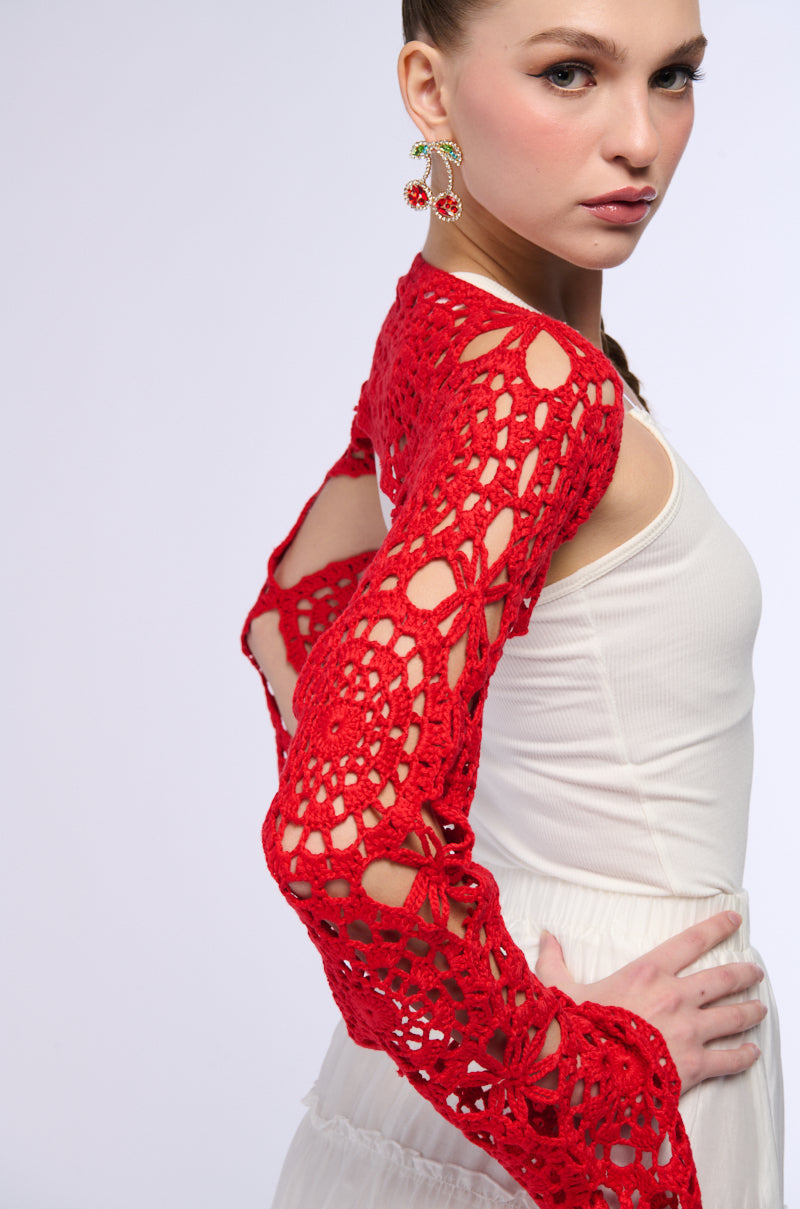 LONG SLEEVE CROCHET BOLERO IN RED