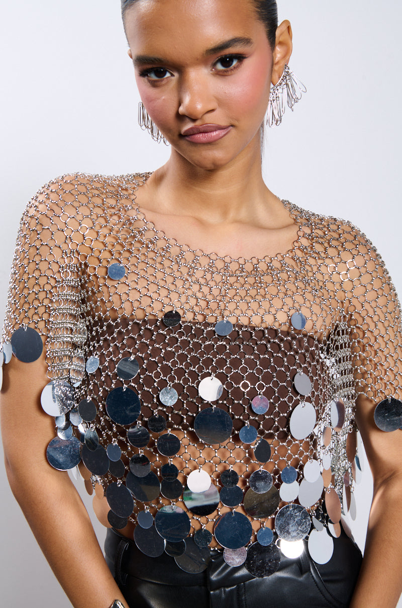METALLIC SEQUIN CHAIN METAL TOP
