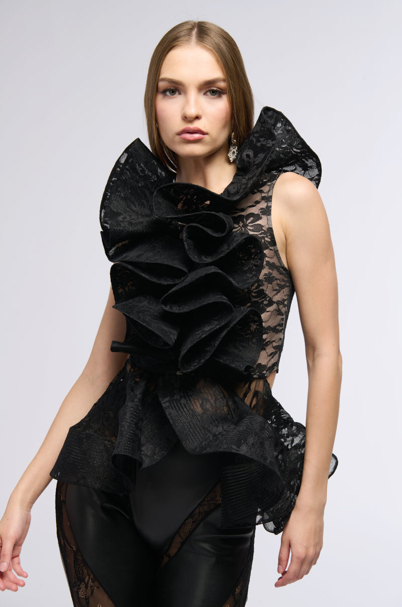 MISS FASHIONISTA SLEEVELESS LACE BLOUSE
