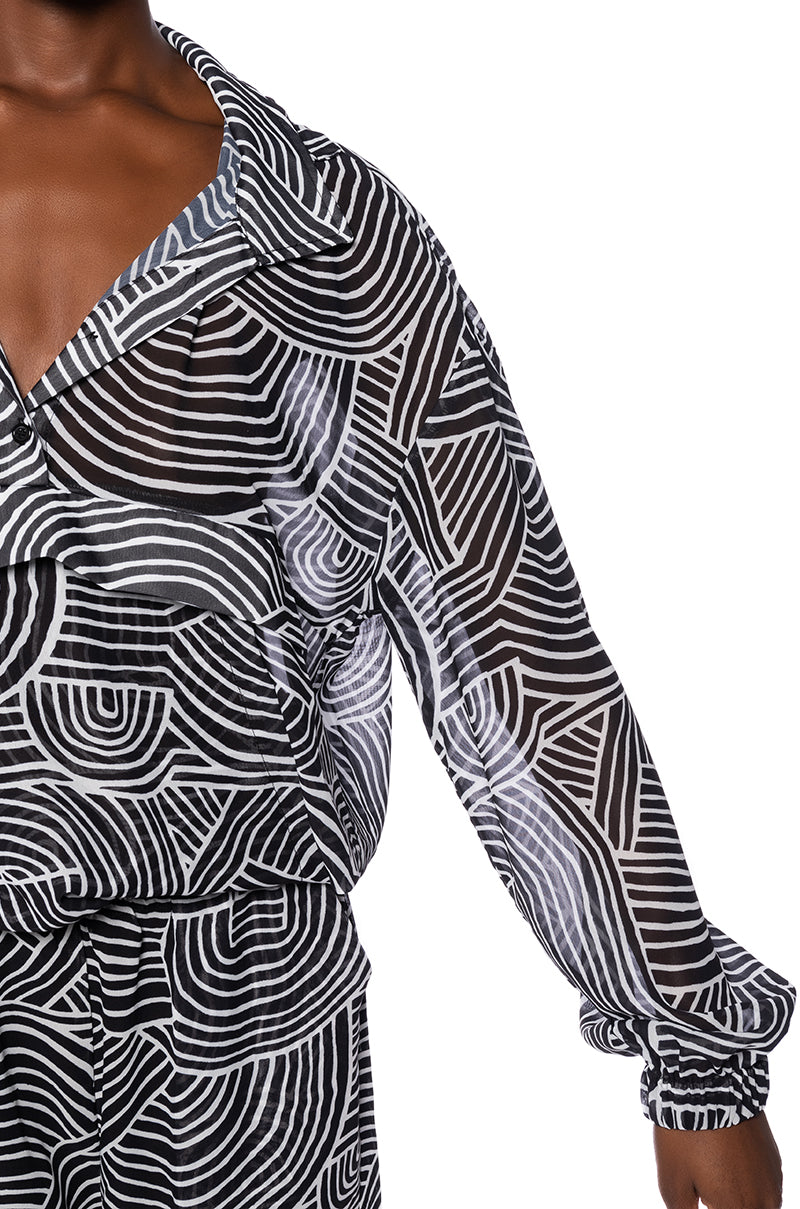 NEVER ENDING HILLS LIGHT PULLOVER