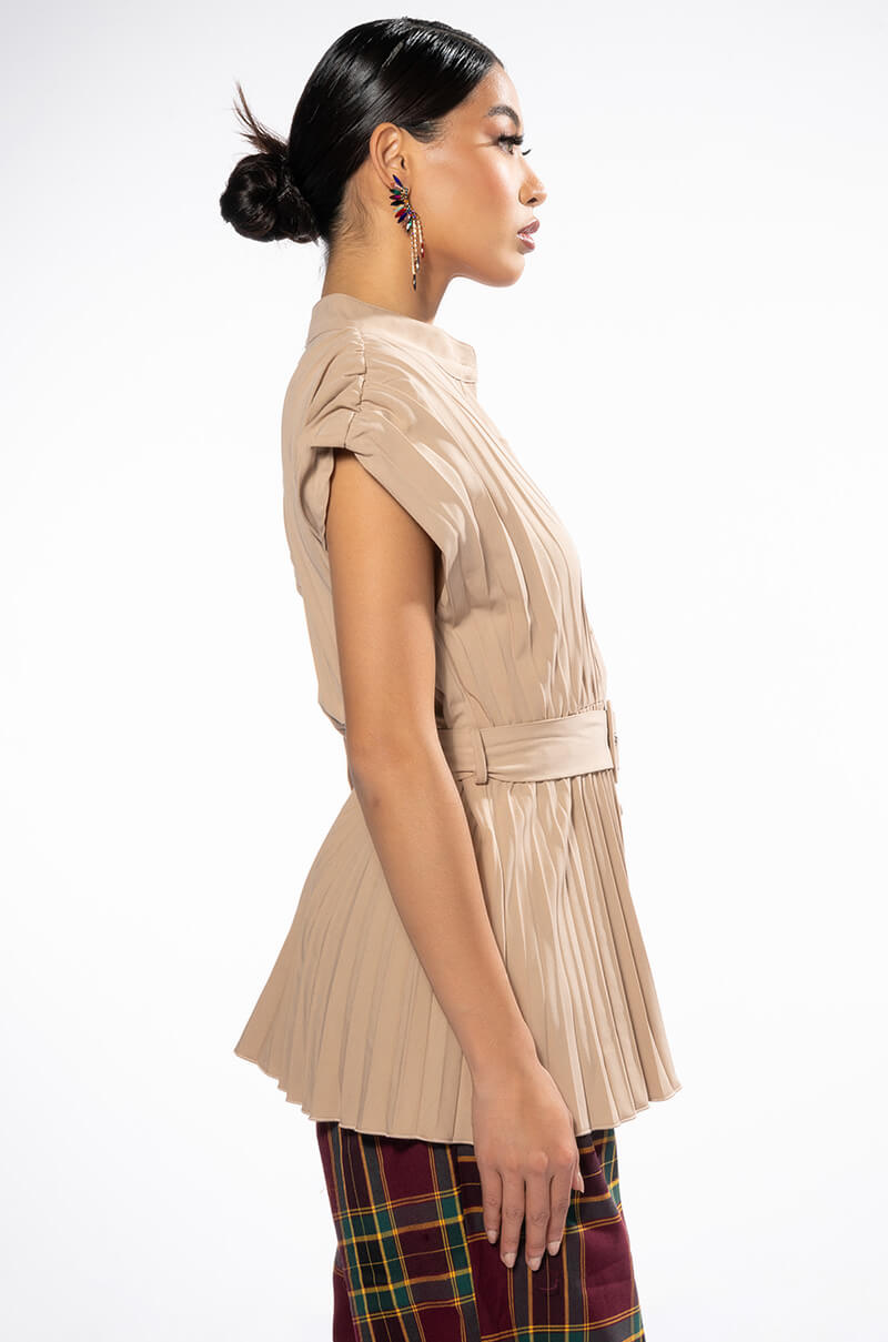 NIKKI PLEATED BUTTON BLOUSE