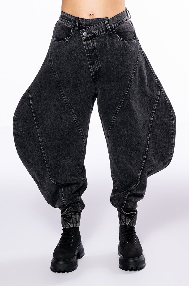 NEW YOU ABSTRACT VOLUME DENIM PANT