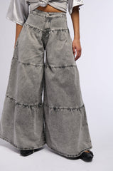 NIKIA TIERED WIDE LEG DENIM JEAN
