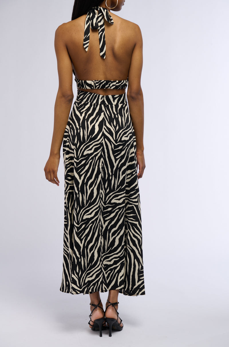 ON HOLIDAY PRINTED MIDI DRESS