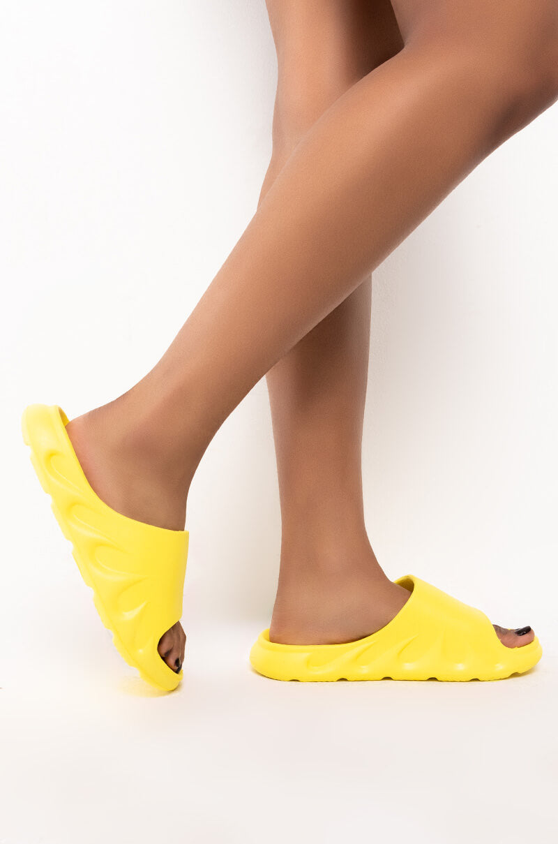 ONLY IN MY DREAMS FLAT SANDAL IN YELLOW