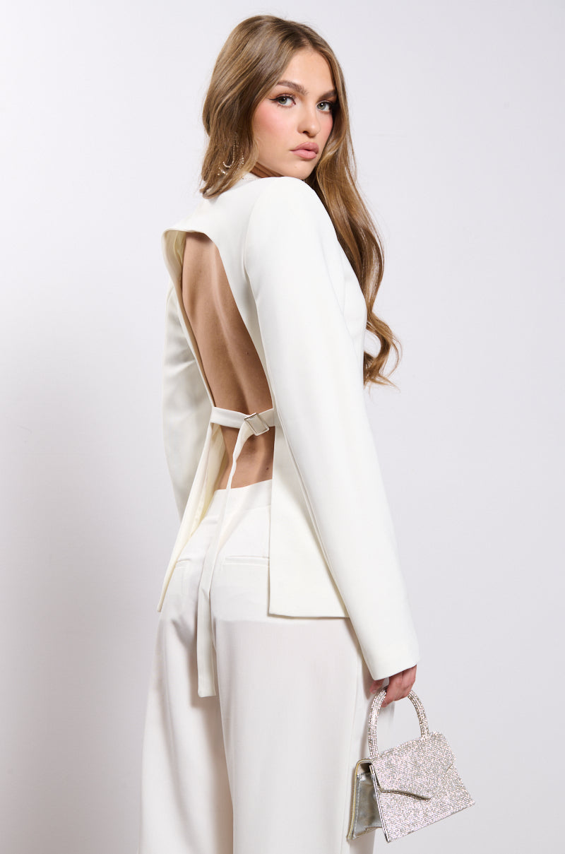 PEEK A BOO RHINESTONE ACCENT BLAZER IN WHITE
